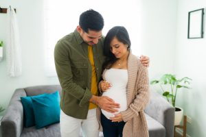 man with pregnant woman